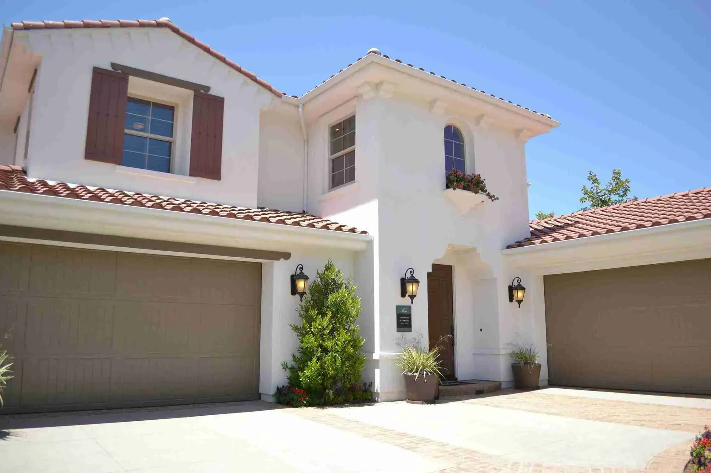 Doors 2 Fix Garage Door Repair